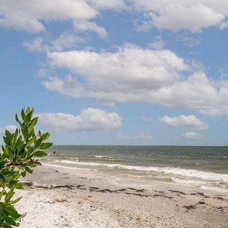 Updated Gulf Front Condo On The South End Of Fort Myers Beach! Condo Dış mekan fotoğraf